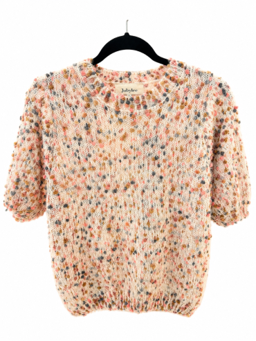 Pull pois 39€