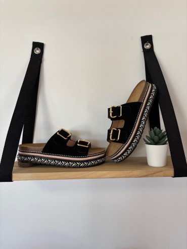 Claquettes à 26€