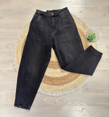 Jean ballon du 34 au 42 à 49€